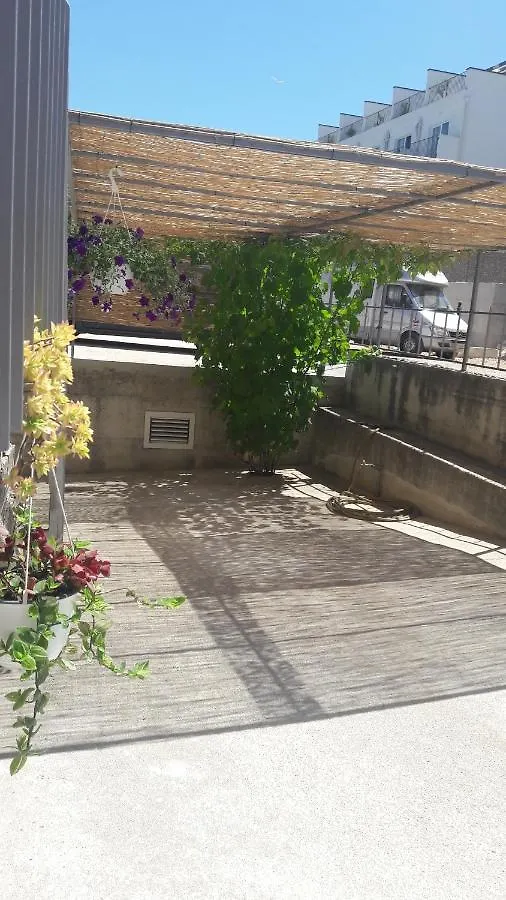 טרוגיר Apartment Kike קרואטיה